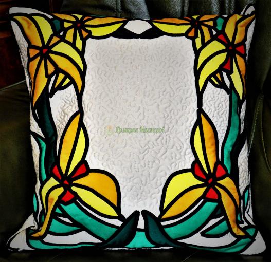 <div style=margin-left:10px><h1>Подушки ручной работы</h1><p><a href="/catalog//"></a> » <a href="/catalog///"></a></p><i class="fa fa-map-marker"></i> Киевская область, Киев<br /><br /><div class="socdata"><script src="//yastatic.net/es5-shims/0.0.2/es5-shims.min.js"></script>
                                            <script src="//yastatic.net/share2/share.js"></script>
                                            <div class="ya-share2" data-services="facebook,gplus,twitter,lj,viber,whatsapp,skype" data-counter=""></div></div>