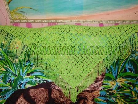 <div style=margin-left:10px><h1>Шаль крючком</h1><p><a href="/catalog/rukodelie/">Рукоділля</a> » <a href="/catalog/rukodelie/rukodelie--obschee/">Рукоділля, загальне</a></p><i class="fa fa-map-marker"></i> Черкасская область, Чигирин<br /><br /><div class="socdata"><script src="//yastatic.net/es5-shims/0.0.2/es5-shims.min.js"></script>
                                            <script src="//yastatic.net/share2/share.js"></script>
                                            <div class="ya-share2" data-services="facebook,gplus,twitter,lj,viber,whatsapp,skype" data-counter=""></div></div>