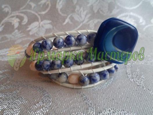 <div style=margin-left:10px><h1>Браслет Чан-Лу</h1><p><a href="/catalog/bijuteriya/">Біжутерія</a> » <a href="/catalog/bijuteriya/braslety/">Браслети</a></p><i class="fa fa-map-marker"></i> Киевская область, Васильков<br /><br /><div class="socdata"><script src="//yastatic.net/es5-shims/0.0.2/es5-shims.min.js"></script>
                                            <script src="//yastatic.net/share2/share.js"></script>
                                            <div class="ya-share2" data-services="facebook,gplus,twitter,lj,viber,whatsapp,skype" data-counter=""></div></div>