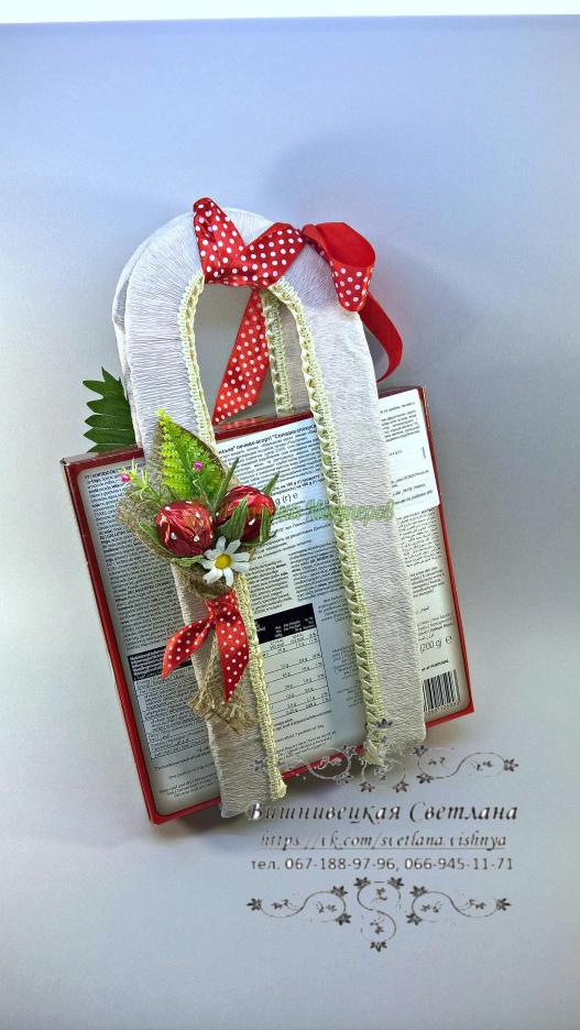 <div style=margin-left:10px><h1>Оригинальная сладкая сумочка</h1><p><a href="/catalog/ukrasheniya/">Прикраси</a> » <a href="/catalog/ukrasheniya/podarki/">Подарунки</a></p><i class="fa fa-map-marker"></i> Днепропетровская область, Днепропетровск<br /><br /><div class="socdata"><script src="//yastatic.net/es5-shims/0.0.2/es5-shims.min.js"></script>
                                            <script src="//yastatic.net/share2/share.js"></script>
                                            <div class="ya-share2" data-services="facebook,gplus,twitter,lj,viber,whatsapp,skype" data-counter=""></div></div>