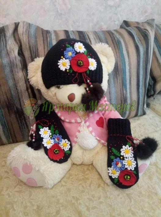 <div style=margin-left:10px><h1>Варежки "Маки"</h1><p><a href="/catalog/rukodelie/">Рукоділля</a> » <a href="/catalog/rukodelie/rukodelie--obschee/">Рукоділля, загальне</a></p><i class="fa fa-map-marker"></i> Днепропетровская область, Кривой Рог<br /><br /><div class="socdata"><script src="//yastatic.net/es5-shims/0.0.2/es5-shims.min.js"></script>
                                            <script src="//yastatic.net/share2/share.js"></script>
                                            <div class="ya-share2" data-services="facebook,gplus,twitter,lj,viber,whatsapp,skype" data-counter=""></div></div>