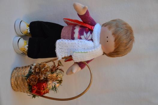 <div style=margin-left:10px><h1>Пара </h1><p><a href="/catalog/igrushki/">Iграшки</a> » <a href="/catalog/igrushki/kukly/">Кукли</a></p><i class="fa fa-map-marker"></i> Киевская область, Киев<br /><br /><div class="socdata"><script src="//yastatic.net/es5-shims/0.0.2/es5-shims.min.js"></script>
                                            <script src="//yastatic.net/share2/share.js"></script>
                                            <div class="ya-share2" data-services="facebook,gplus,twitter,lj,viber,whatsapp,skype" data-counter=""></div></div>