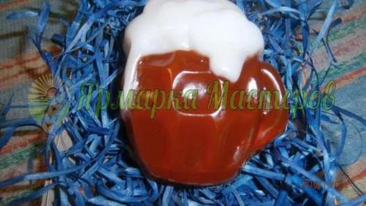 <div style=margin-left:10px><h1>Мыло ручной работы бокал пива</h1><p><a href="/catalog/podarki--suveniry/">Подарунки, сувеніри</a> » <a href="/catalog/podarki--suveniry/mylo/">Мило</a></p><i class="fa fa-map-marker"></i> Харьковская область, Харьков<br /><br /><div class="socdata"><script src="//yastatic.net/es5-shims/0.0.2/es5-shims.min.js"></script>
                                            <script src="//yastatic.net/share2/share.js"></script>
                                            <div class="ya-share2" data-services="facebook,gplus,twitter,lj,viber,whatsapp,skype" data-counter=""></div></div>