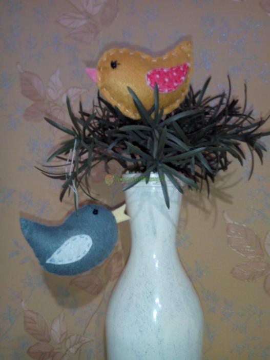 <div style=margin-left:10px><h1>Веселые птички из фетра</h1><p><a href="/catalog/igrushki/">Iграшки</a> » <a href="/catalog/igrushki/myagkie/">М'які</a></p><i class="fa fa-map-marker"></i> Киевская область, Киев<br /><br /><div class="socdata"><script src="//yastatic.net/es5-shims/0.0.2/es5-shims.min.js"></script>
                                            <script src="//yastatic.net/share2/share.js"></script>
                                            <div class="ya-share2" data-services="facebook,gplus,twitter,lj,viber,whatsapp,skype" data-counter=""></div></div>