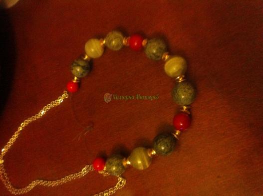 <div style=margin-left:10px><h1>Бусы ожерелье из натуральных камней</h1><p><a href="/catalog/yvelirnue_izdeliya/">Ювелірні вироби
</a> » <a href="/catalog/yvelirnue_izdeliya/busy/">Намиста</a></p><i class="fa fa-map-marker"></i> Львовская область, Львов<br /><br /><div class="socdata"><script src="//yastatic.net/es5-shims/0.0.2/es5-shims.min.js"></script>
                                            <script src="//yastatic.net/share2/share.js"></script>
                                            <div class="ya-share2" data-services="facebook,gplus,twitter,lj,viber,whatsapp,skype" data-counter=""></div></div>