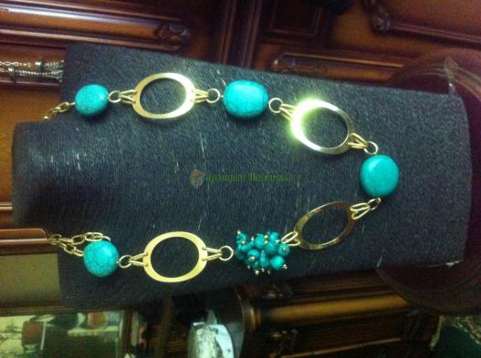 <div style=margin-left:10px><h1>Бусы бирюзовые с "золотом"</h1><p><a href="/catalog/yvelirnue_izdeliya/">Ювелірні вироби
</a> » <a href="/catalog/yvelirnue_izdeliya/busy/">Намиста</a></p><i class="fa fa-map-marker"></i> Львовская область, Львов<br /><br /><div class="socdata"><script src="//yastatic.net/es5-shims/0.0.2/es5-shims.min.js"></script>
                                            <script src="//yastatic.net/share2/share.js"></script>
                                            <div class="ya-share2" data-services="facebook,gplus,twitter,lj,viber,whatsapp,skype" data-counter=""></div></div>