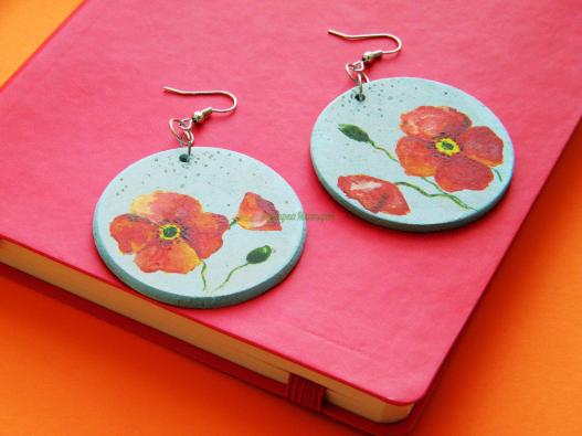 <div style=margin-left:10px><h1>Серьги из дерева </h1><p><a href="/catalog/bijuteriya/">Біжутерія</a> » <a href="/catalog/bijuteriya/sergi/">Сережки</a></p><i class="fa fa-map-marker"></i> Киевская область, Киев<br /><br /><div class="socdata"><script src="//yastatic.net/es5-shims/0.0.2/es5-shims.min.js"></script>
                                            <script src="//yastatic.net/share2/share.js"></script>
                                            <div class="ya-share2" data-services="facebook,gplus,twitter,lj,viber,whatsapp,skype" data-counter=""></div></div>