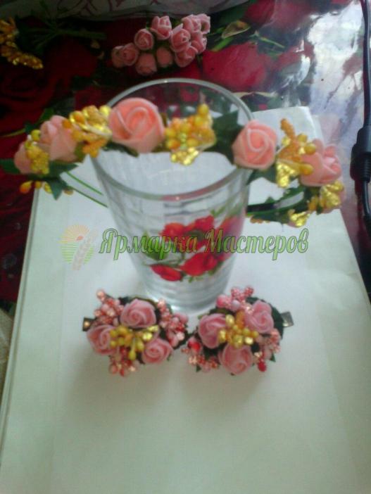 <div style=margin-left:10px><h1>Набор Голубка</h1><p><a href="/catalog/ukrasheniya/">Прикраси</a> » <a href="/catalog/ukrasheniya/aksessuary/">Аксесуари</a></p><i class="fa fa-map-marker"></i> Харьковская область, Чугуев<br /><br /><div class="socdata"><script src="//yastatic.net/es5-shims/0.0.2/es5-shims.min.js"></script>
                                            <script src="//yastatic.net/share2/share.js"></script>
                                            <div class="ya-share2" data-services="facebook,gplus,twitter,lj,viber,whatsapp,skype" data-counter=""></div></div>