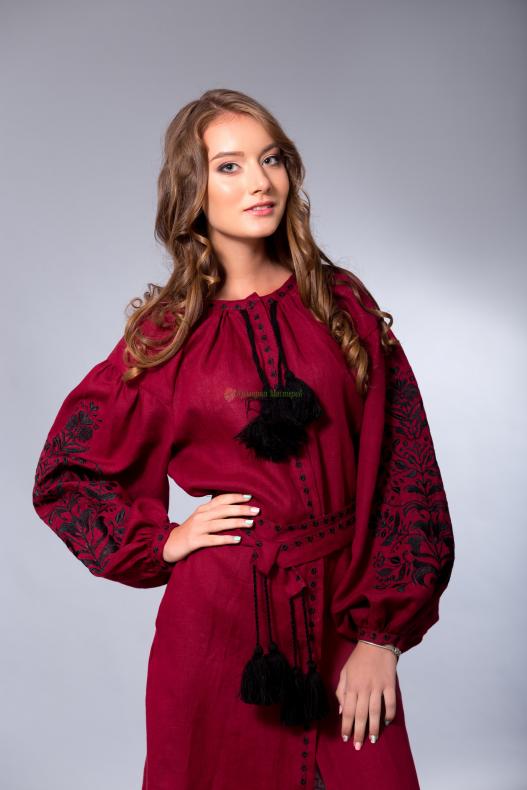 <div style=margin-left:10px><h1>Вышитое платье "Дерево жизни" (бордовый цвет)</h1><p><a href="/catalog/shite/">Шиття</a> » <a href="/catalog/shite/shite--odejda/">Шиття, одяг</a></p><i class="fa fa-map-marker"></i> Полтавская область, Полтава<br /><br /><div class="socdata"><script src="//yastatic.net/es5-shims/0.0.2/es5-shims.min.js"></script>
                                            <script src="//yastatic.net/share2/share.js"></script>
                                            <div class="ya-share2" data-services="facebook,gplus,twitter,lj,viber,whatsapp,skype" data-counter=""></div></div>