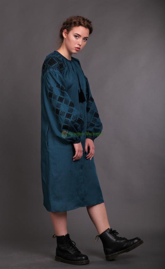 <div style=margin-left:10px><h1>Вышитое платье "Окошко-2" ( тёмно зелёный лён)</h1><p><a href="/catalog/shite/">Шиття</a> » <a href="/catalog/shite/shite--odejda/">Шиття, одяг</a></p><i class="fa fa-map-marker"></i> Полтавская область, Полтава<br /><br /><div class="socdata"><script src="//yastatic.net/es5-shims/0.0.2/es5-shims.min.js"></script>
                                            <script src="//yastatic.net/share2/share.js"></script>
                                            <div class="ya-share2" data-services="facebook,gplus,twitter,lj,viber,whatsapp,skype" data-counter=""></div></div>