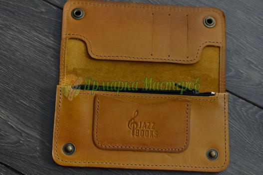 <div style=margin-left:10px><h1>Кошелек Катрин. </h1><p><a href="/catalog/ukrasheniya/">Прикраси</a> » <a href="/catalog/ukrasheniya/aksessuary/">Аксесуари</a></p><i class="fa fa-map-marker"></i> Харьковская область, Харьков<br /><br /><div class="socdata"><script src="//yastatic.net/es5-shims/0.0.2/es5-shims.min.js"></script>
                                            <script src="//yastatic.net/share2/share.js"></script>
                                            <div class="ya-share2" data-services="facebook,gplus,twitter,lj,viber,whatsapp,skype" data-counter=""></div></div>