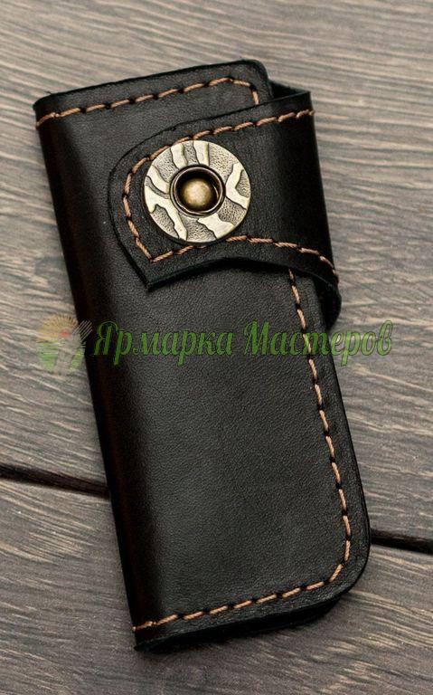 <div style=margin-left:10px><h1>Ключница</h1><p><a href="/catalog/podarki--suveniry/">Подарунки, сувеніри</a> » <a href="/catalog/podarki--suveniry/podarki/">Подарунки</a></p><i class="fa fa-map-marker"></i> Харьковская область, Харьков<br /><br /><div class="socdata"><script src="//yastatic.net/es5-shims/0.0.2/es5-shims.min.js"></script>
                                            <script src="//yastatic.net/share2/share.js"></script>
                                            <div class="ya-share2" data-services="facebook,gplus,twitter,lj,viber,whatsapp,skype" data-counter=""></div></div>