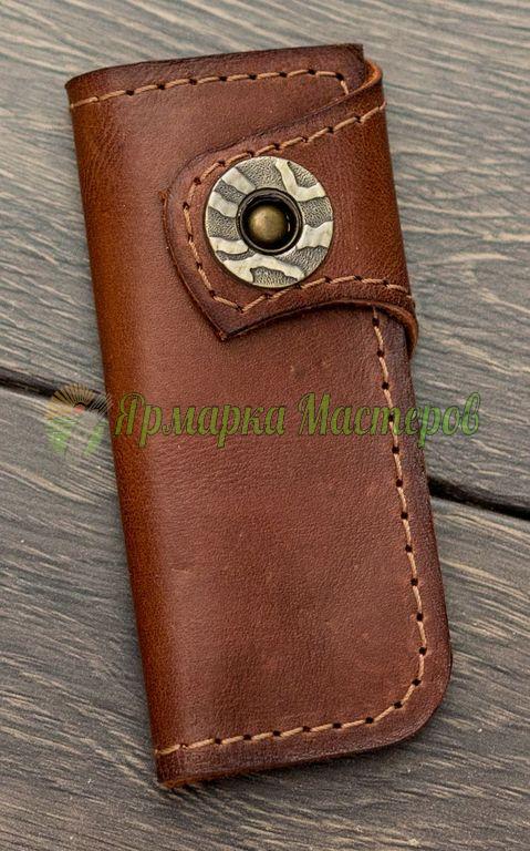 <div style=margin-left:10px><h1>Ключница</h1><p><a href="/catalog/podarki--suveniry/">Подарунки, сувеніри</a> » <a href="/catalog/podarki--suveniry/podarki/">Подарунки</a></p><i class="fa fa-map-marker"></i> Харьковская область, Харьков<br /><br /><div class="socdata"><script src="//yastatic.net/es5-shims/0.0.2/es5-shims.min.js"></script>
                                            <script src="//yastatic.net/share2/share.js"></script>
                                            <div class="ya-share2" data-services="facebook,gplus,twitter,lj,viber,whatsapp,skype" data-counter=""></div></div>