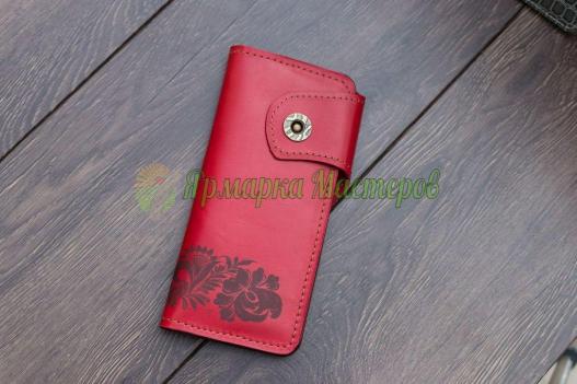 <div style=margin-left:10px><h1>Портмоне Traveler</h1><p><a href="/catalog/podarki--suveniry/">Подарунки, сувеніри</a> » <a href="/catalog/podarki--suveniry/podarki/">Подарунки</a></p><i class="fa fa-map-marker"></i> Харьковская область, Харьков<br /><br /><div class="socdata"><script src="//yastatic.net/es5-shims/0.0.2/es5-shims.min.js"></script>
                                            <script src="//yastatic.net/share2/share.js"></script>
                                            <div class="ya-share2" data-services="facebook,gplus,twitter,lj,viber,whatsapp,skype" data-counter=""></div></div>