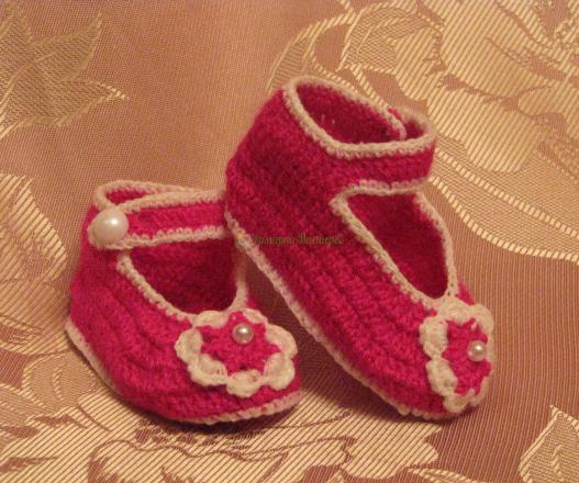 <div style=margin-left:10px><h1>Пинетки-туфельки с цветочком и ремешком для девочки</h1><p><a href="/catalog/rukodelie/">Рукоділля</a> » <a href="/catalog/rukodelie/rukodelie--obschee/">Рукоділля, загальне</a></p><i class="fa fa-map-marker"></i> Сумская область, Сумы<br /><br /><div class="socdata"><script src="//yastatic.net/es5-shims/0.0.2/es5-shims.min.js"></script>
                                            <script src="//yastatic.net/share2/share.js"></script>
                                            <div class="ya-share2" data-services="facebook,gplus,twitter,lj,viber,whatsapp,skype" data-counter=""></div></div>