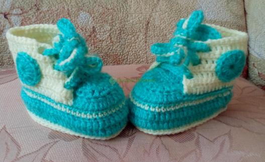 <div style=margin-left:10px><h1>Пинетки-кеды для малыша</h1><p><a href="/catalog/rukodelie/">Рукоділля</a> » <a href="/catalog/rukodelie/rukodelie--obschee/">Рукоділля, загальне</a></p><i class="fa fa-map-marker"></i> Сумская область, Сумы<br /><br /><div class="socdata"><script src="//yastatic.net/es5-shims/0.0.2/es5-shims.min.js"></script>
                                            <script src="//yastatic.net/share2/share.js"></script>
                                            <div class="ya-share2" data-services="facebook,gplus,twitter,lj,viber,whatsapp,skype" data-counter=""></div></div>