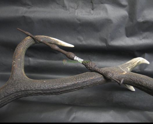 <div style=margin-left:10px><h1>Волшебная паалочка</h1><p><a href="/catalog/podarki--suveniry/">Подарунки, сувеніри</a> » <a href="/catalog/podarki--suveniry/suveniry/">Сувеніри</a></p><i class="fa fa-map-marker"></i> Киевская область, Ирпень<br /><br /><div class="socdata"><script src="//yastatic.net/es5-shims/0.0.2/es5-shims.min.js"></script>
                                            <script src="//yastatic.net/share2/share.js"></script>
                                            <div class="ya-share2" data-services="facebook,gplus,twitter,lj,viber,whatsapp,skype" data-counter=""></div></div>