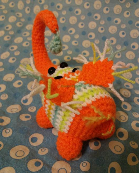 <div style=margin-left:10px><h1>Игрушка Слоненок</h1><p><a href="/catalog/ukrasheniya/">Прикраси</a> » <a href="/catalog/ukrasheniya/igrushki/">Iграшки</a></p><i class="fa fa-map-marker"></i> Запорожская область, Запорожье<br /><br /><div class="socdata"><script src="//yastatic.net/es5-shims/0.0.2/es5-shims.min.js"></script>
                                            <script src="//yastatic.net/share2/share.js"></script>
                                            <div class="ya-share2" data-services="facebook,gplus,twitter,lj,viber,whatsapp,skype" data-counter=""></div></div>