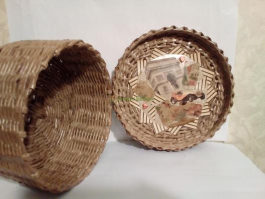 <div style=margin-left:10px><h1>Шкатулка "Ретро"</h1><p><a href="/catalog/ukrasheniya/">Прикраси</a> » <a href="/catalog/ukrasheniya/podarki/">Подарунки</a></p><i class="fa fa-map-marker"></i> Одесская область, Одесса<br /><br /><div class="socdata"><script src="//yastatic.net/es5-shims/0.0.2/es5-shims.min.js"></script>
                                            <script src="//yastatic.net/share2/share.js"></script>
                                            <div class="ya-share2" data-services="facebook,gplus,twitter,lj,viber,whatsapp,skype" data-counter=""></div></div>