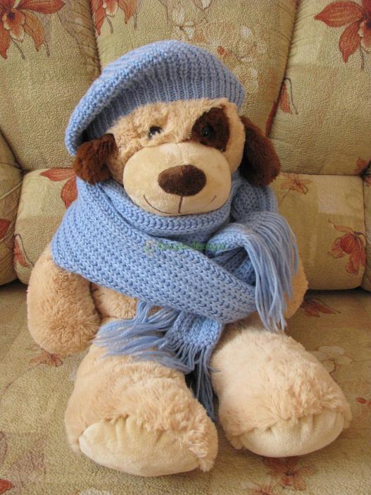 <div style=margin-left:10px><h1>Комплект и з шапки и шарфа для женщины</h1><p><a href="/catalog/golovnue_ubory/">Головні убори
</a> » <a href="/catalog/golovnue_ubory/shapki/">Шапки</a></p><i class="fa fa-map-marker"></i> Сумская область, Сумы<br /><br /><div class="socdata"><script src="//yastatic.net/es5-shims/0.0.2/es5-shims.min.js"></script>
                                            <script src="//yastatic.net/share2/share.js"></script>
                                            <div class="ya-share2" data-services="facebook,gplus,twitter,lj,viber,whatsapp,skype" data-counter=""></div></div>