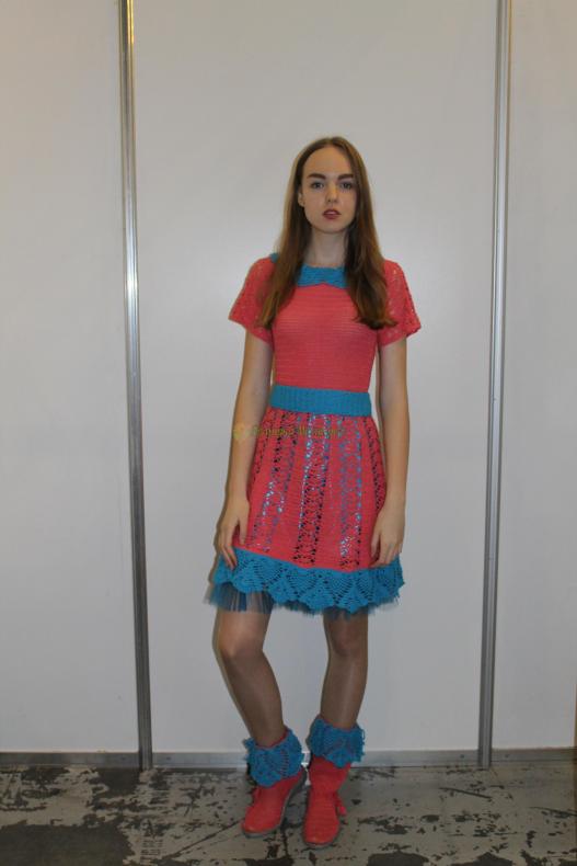 <div style=margin-left:10px><h1>Платье</h1><p><a href="/catalog/rukodelie/">Рукоділля</a> » <a href="/catalog/rukodelie/rukodelie--obschee/">Рукоділля, загальне</a></p><i class="fa fa-map-marker"></i> Николаевская область, Снигиревка<br /><br /><div class="socdata"><script src="//yastatic.net/es5-shims/0.0.2/es5-shims.min.js"></script>
                                            <script src="//yastatic.net/share2/share.js"></script>
                                            <div class="ya-share2" data-services="facebook,gplus,twitter,lj,viber,whatsapp,skype" data-counter=""></div></div>